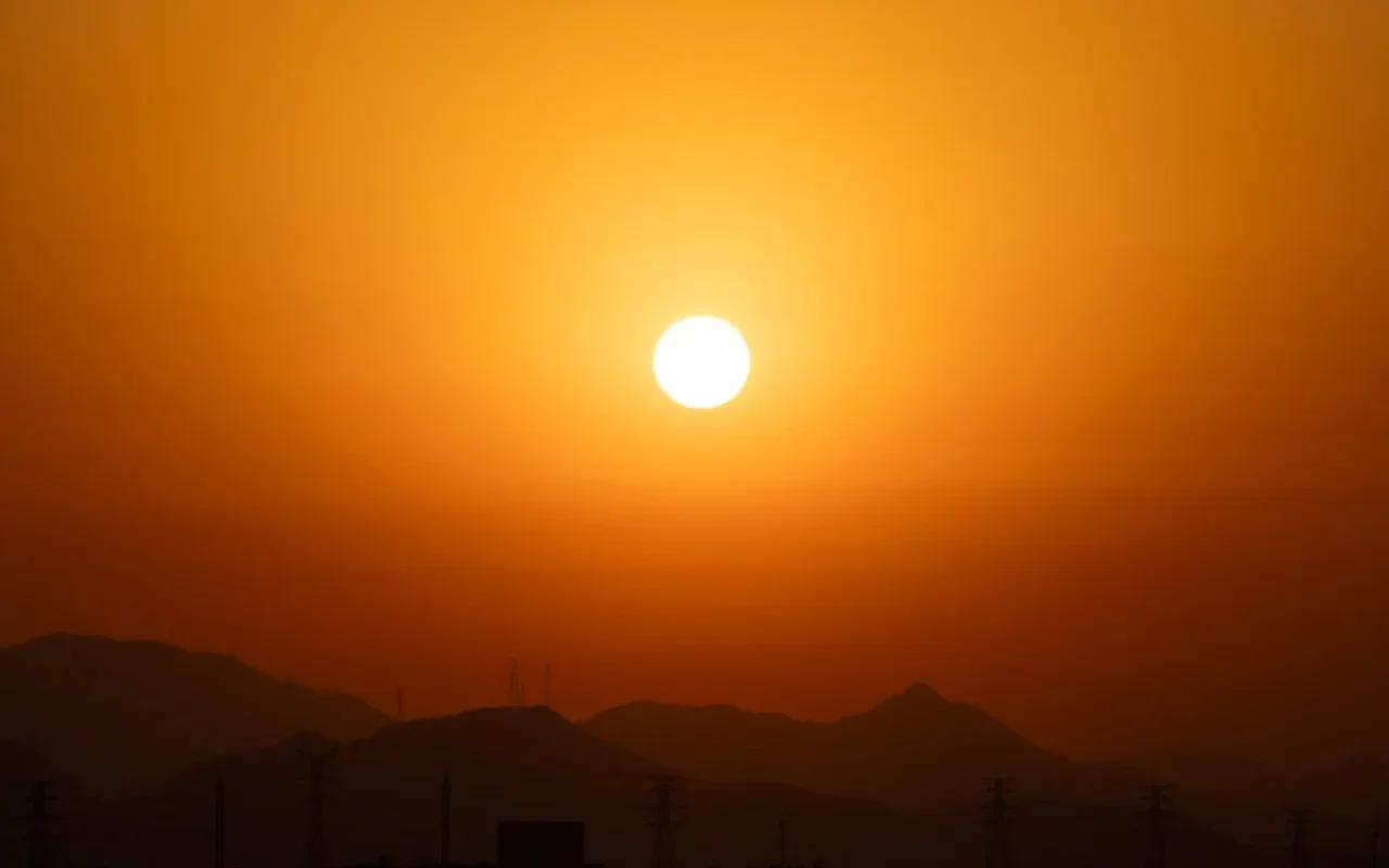 Summer weather set to hit Switzerland over long weekend