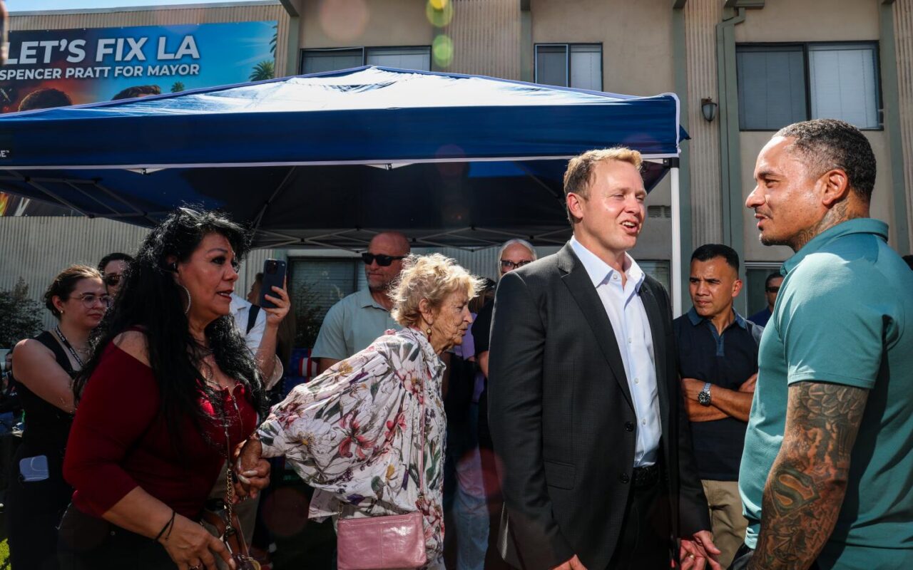Pratt raised nearly 10 times more in contributions than Bass in latest filing period