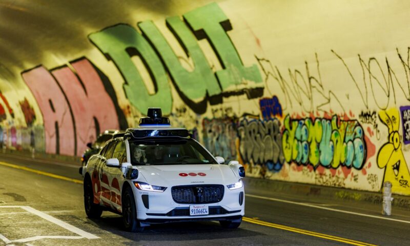 Waymos, robotaxis can now be ticketed by California police. But how exactly?
