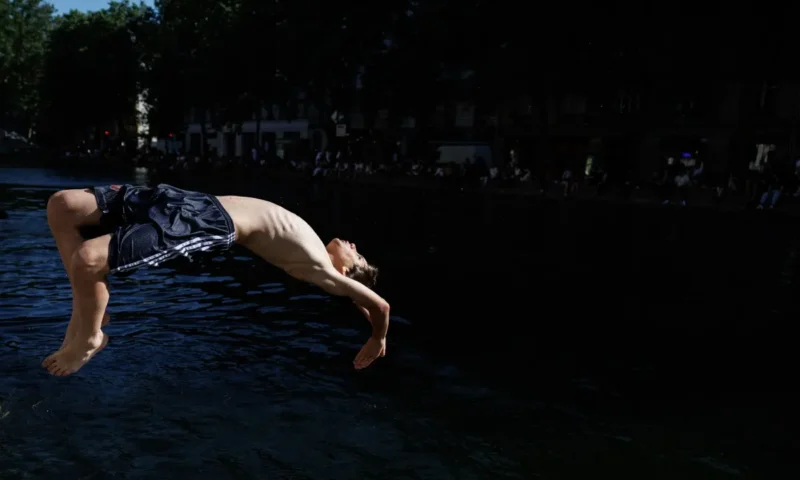 France to see cooler temperatures this week as deadly heatwave ends