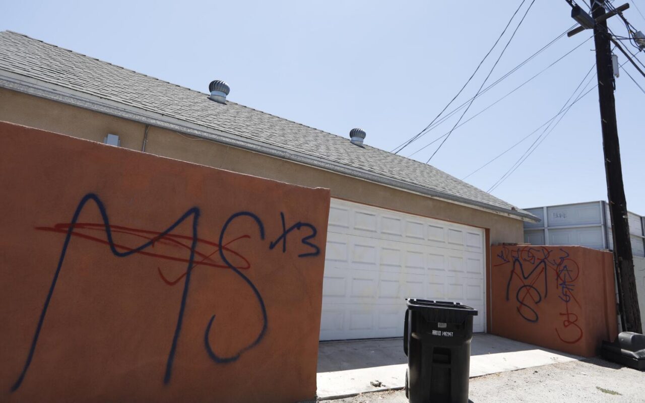 MS-13’s ‘Salvadoran rules’ led gang to cut out man’s heart, feds say at L.A. trial