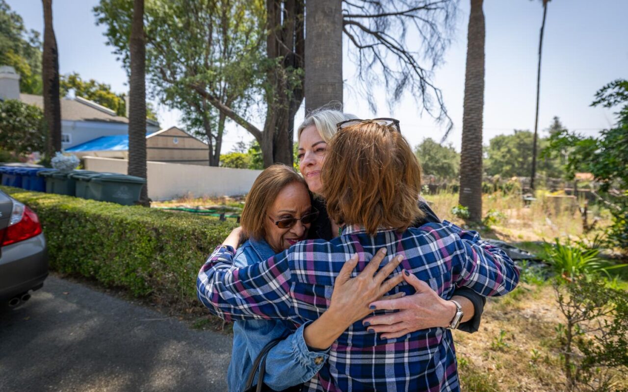 Altadena’s latest roadblock to rebuilding: Sewage