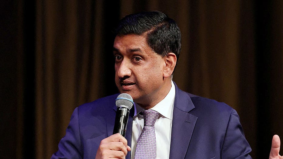 Khanna torches Democrats for running ‘status quo’ candidates, admits working-class voters were ‘shafted’