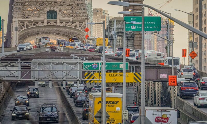2 dead in head-on scooter, bicycle crash on New York bridge