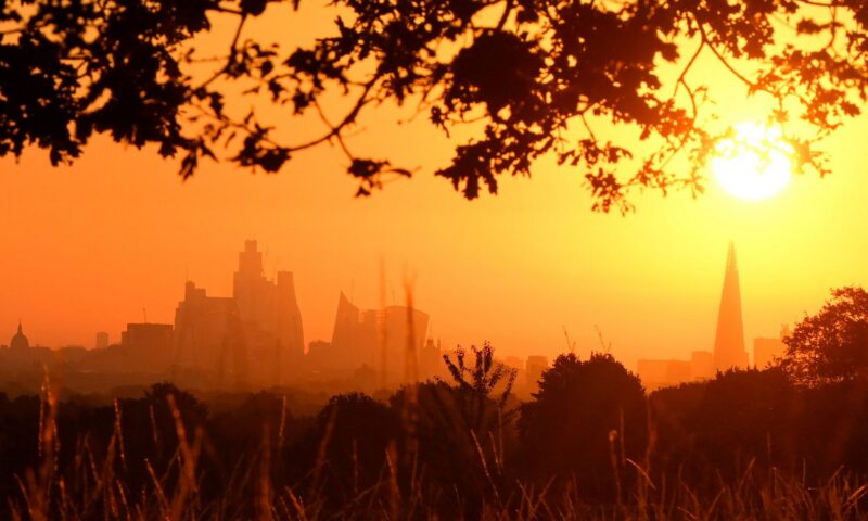 Air conditioning ‘unavoidable’ in parts of England as summers get hotter