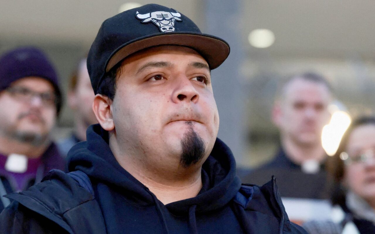 Judge dismisses criminal case against man wrongfully deported by Trump administration