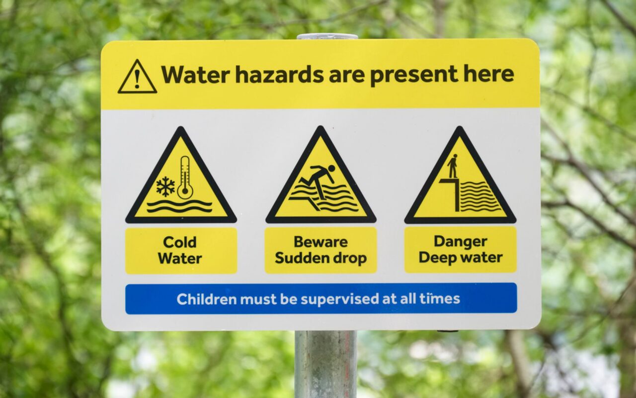 Nine drown during heatwave – as thousands face water shortage