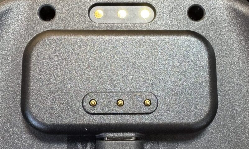 The Steam Controller’s “drop-in” charger almost started a fire for this owner