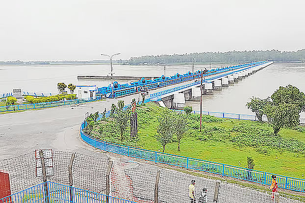Viewing Padma Barrage in light of the Teesta Barrage experience