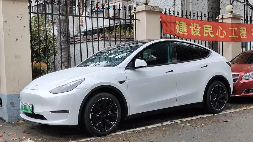 Tesla finally launched FSD in China. Its rivals have been selling self-driving cars there for years.