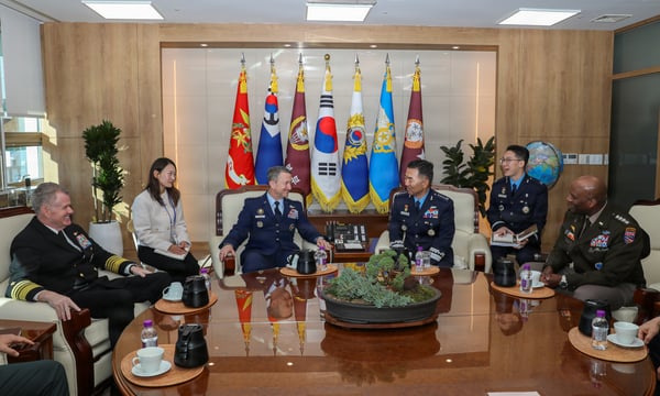 The Duet of Command: Key Operational Issues for OPCON Transfer