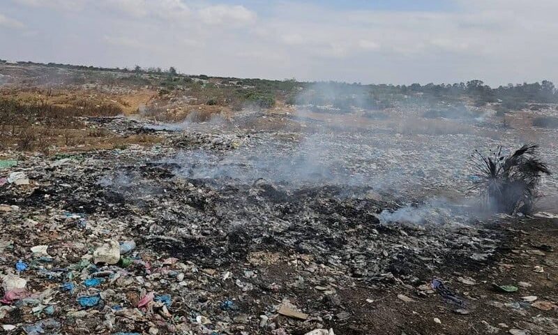 مطالب بوقف حرق النفايات بتيفلت