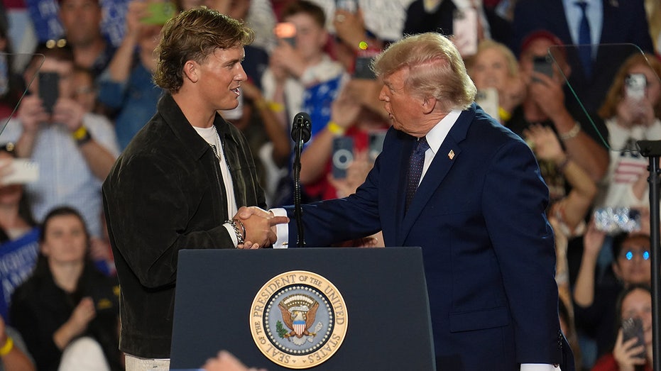 Jaxon Dart faces more backlash for introducing Trump than NFL players face for violent crimes