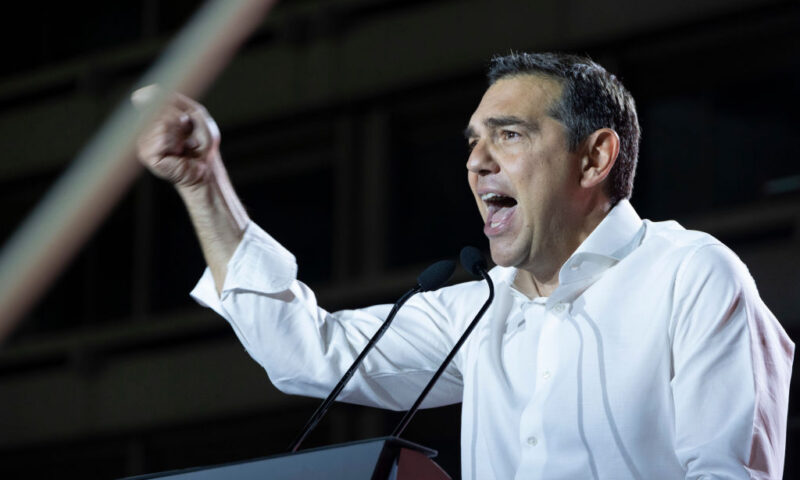 Tsipras comeback shakes up Greek politics