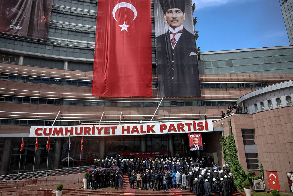 What to Know About Türkiye’s Deepening Democratic Crisis