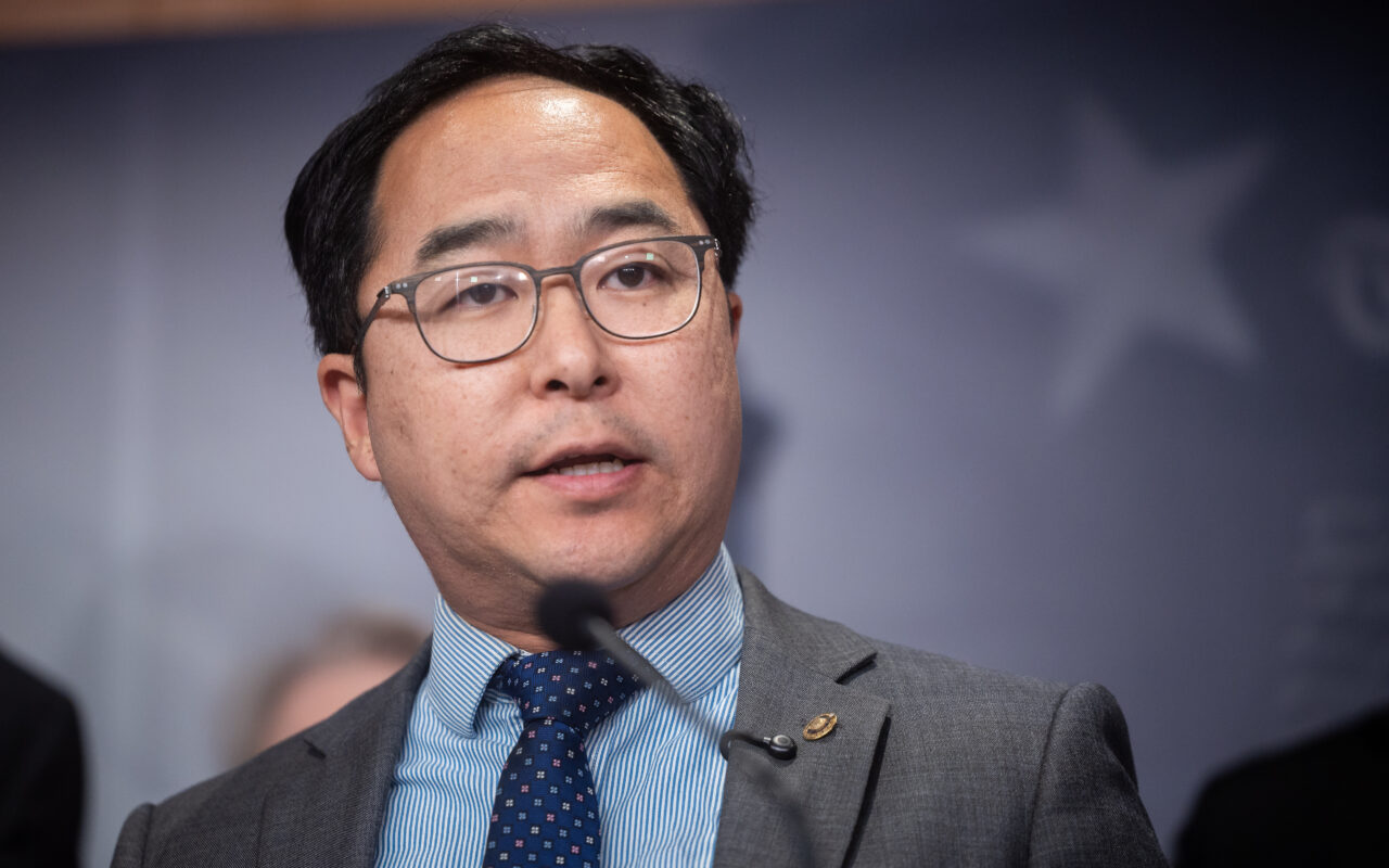 Punishing airports over immigration would lead to ‘so much economic damage,’ Sen. Andy Kim says