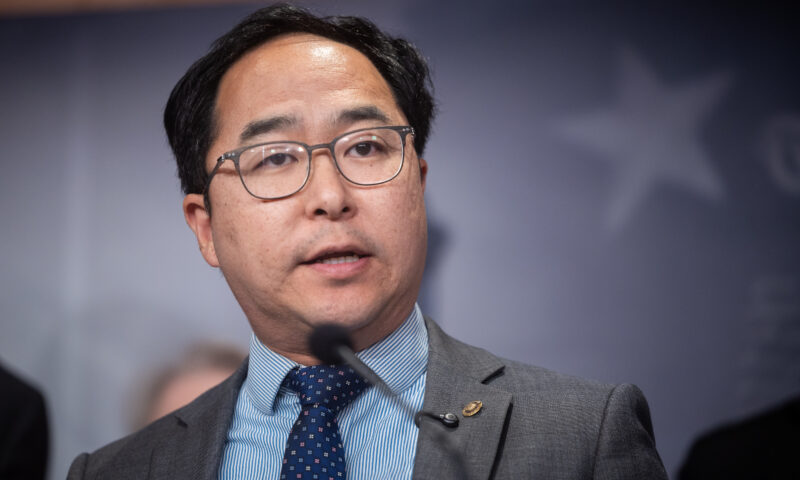Punishing airports over immigration would lead to ‘so much economic damage,’ Sen. Andy Kim says