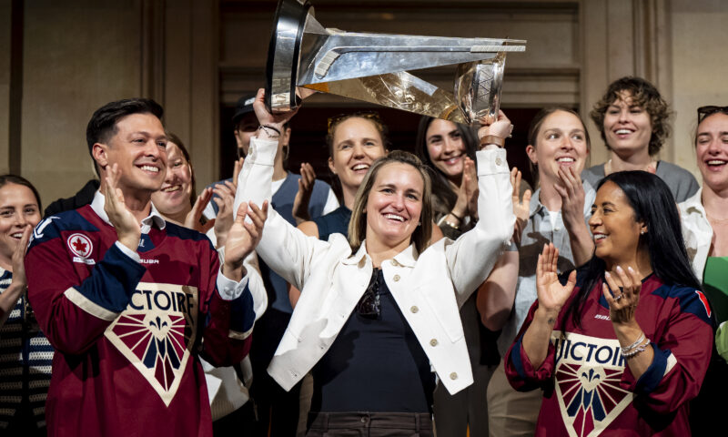 Montreal Victoire sign golden book amid Walter Cup victory celebrations
