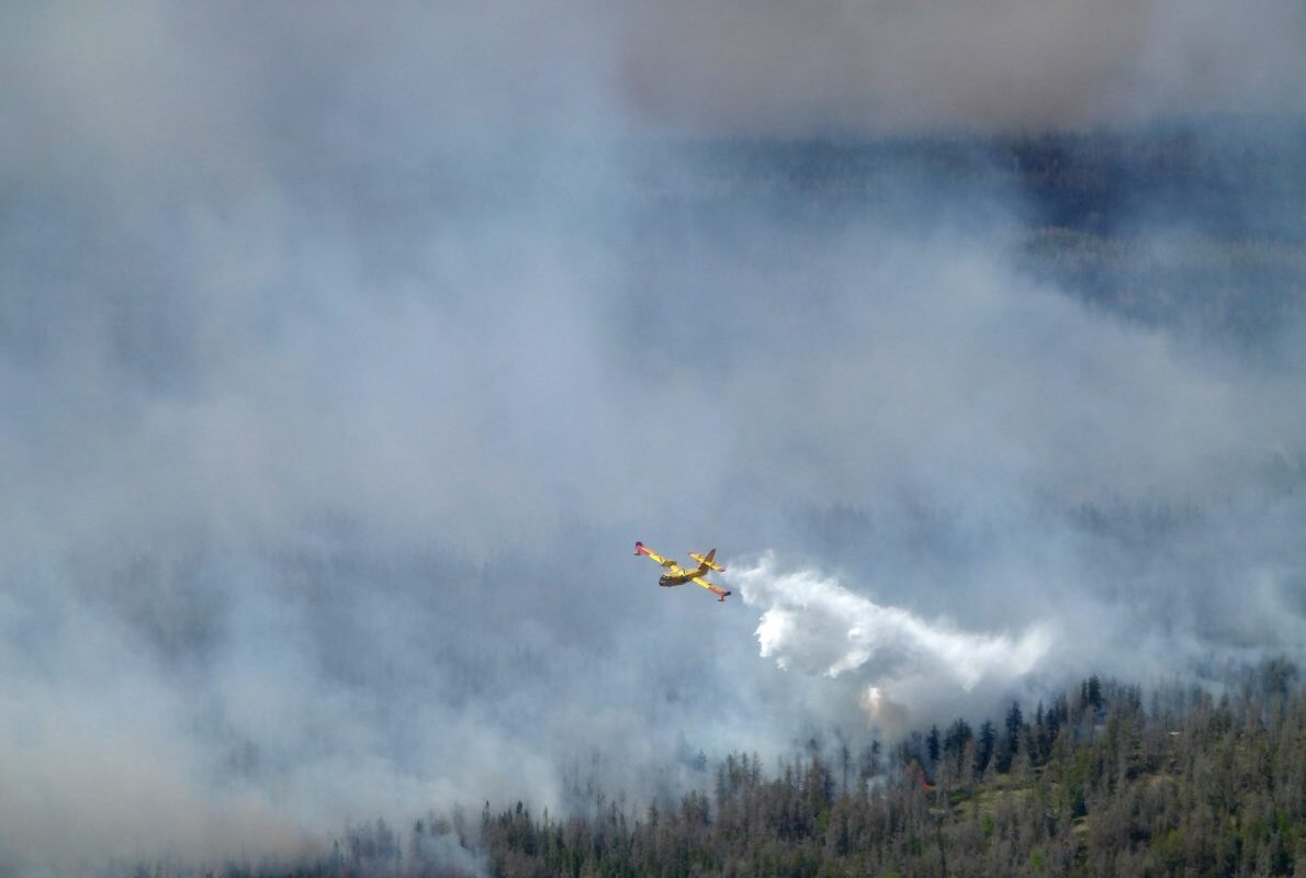 As wildfire season nears, Canada leasing 10 new firefighting aircraft
