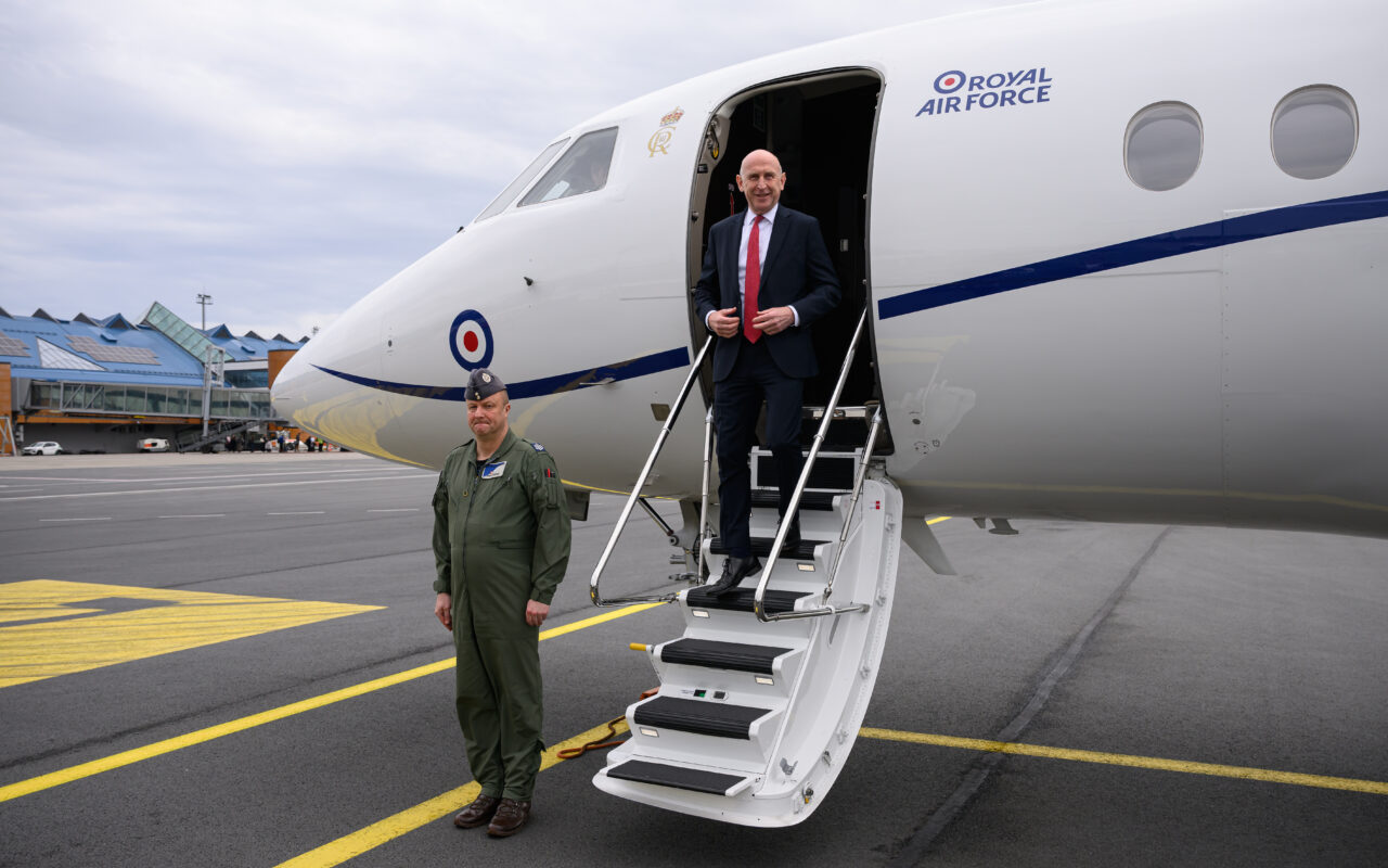 Russia ‘jams’ GPS signal of RAF jet carrying UK Defence Secretary in mid-air attack above the Black Sea