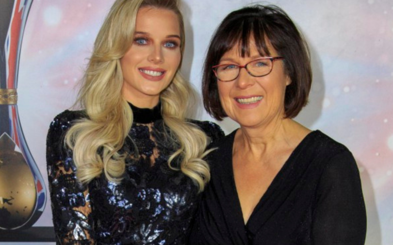 Helen Flanagan reveals her mum does her washing and runs kids’ schedules saying she ‘doesn’t even have the class app’