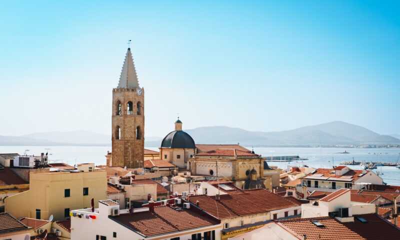 European beach city nicknamed ‘Little Barcelona’ with hidden coves and £4 wine has £18 flights from the UK