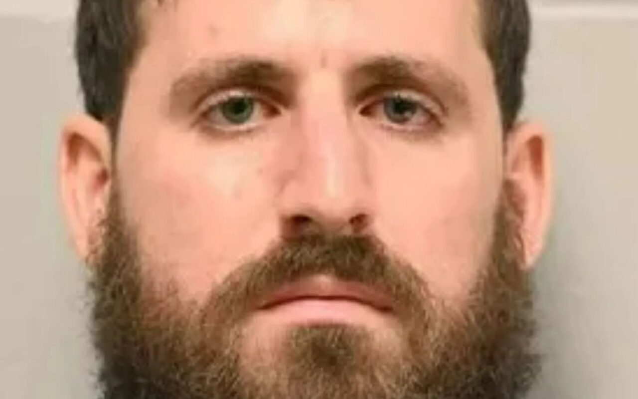 Ex-soccer star and cannibal who killed brother in golf club frenzy before eating eye & setting fire to cat found dead