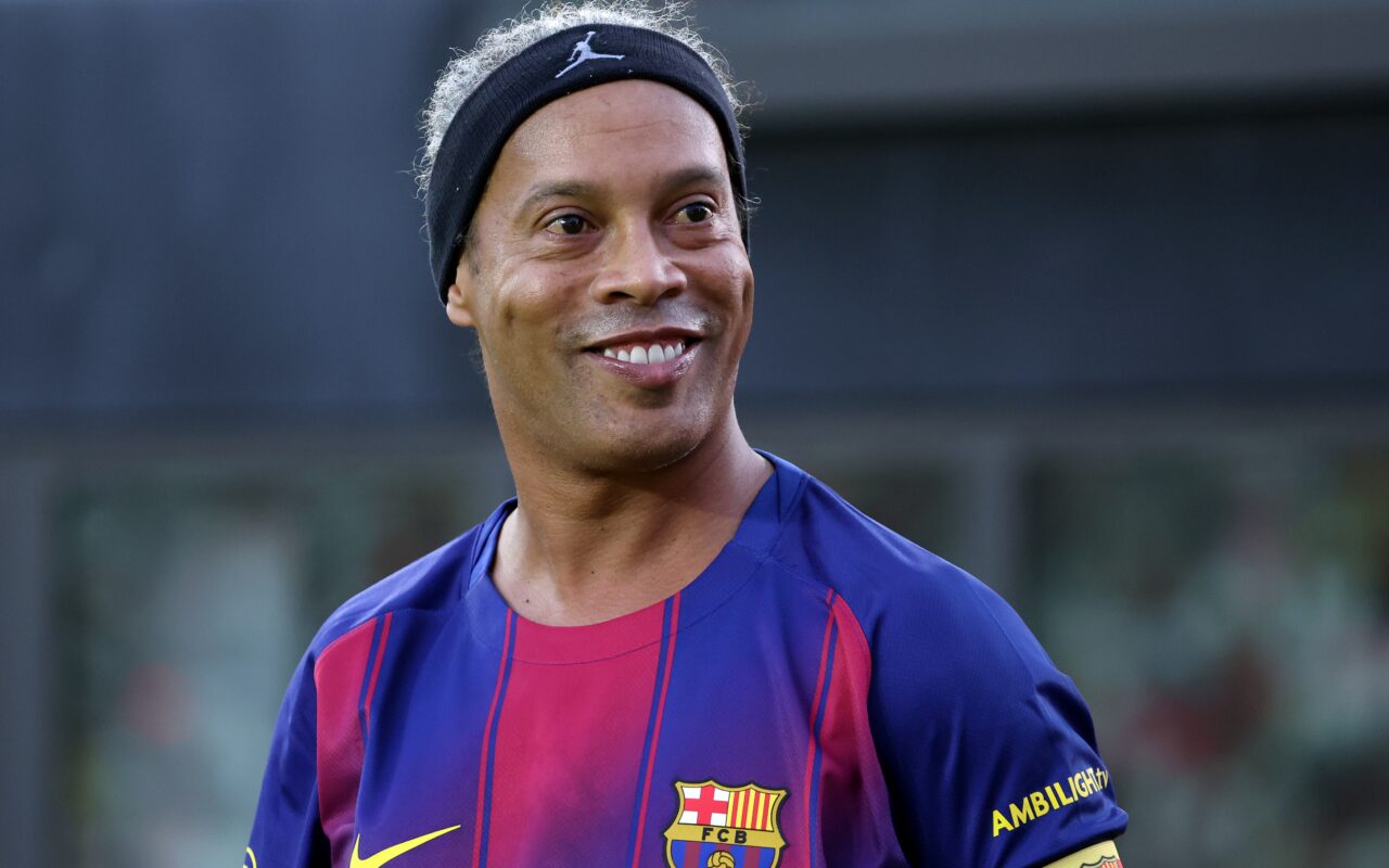Ronaldinho & Friends vs UK Icons lineups: Who is playing in Sunderland showdown?