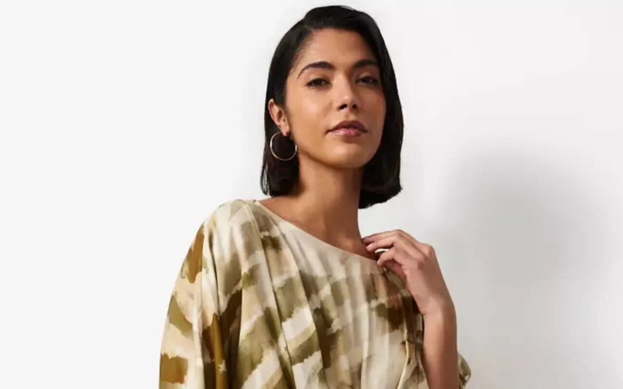 Sainsbury’s £12 midaxi dress that ‘oozes sophistication’ is flying off the rails