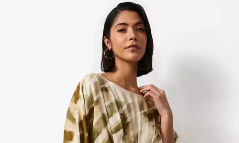 Sainsbury’s £12 midaxi dress that ‘oozes sophistication’ is flying off the rails