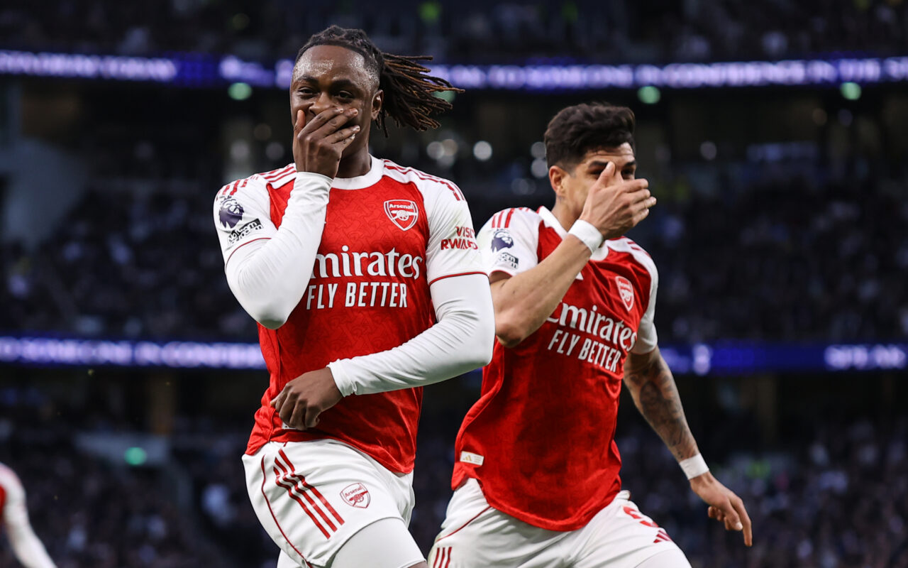 How playing alongside Arsenal star in cages can help Stockport to promotion