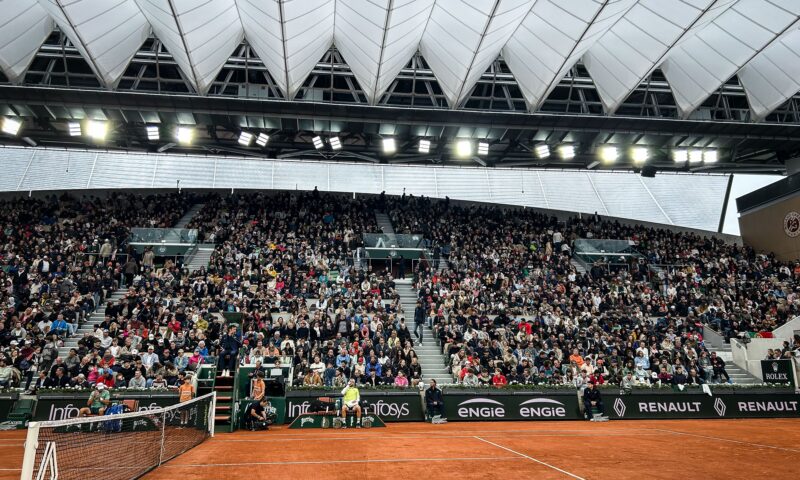 French Open tennis star forced to dash off court mid-match after telling umpire ‘I’m going to s*** myself’