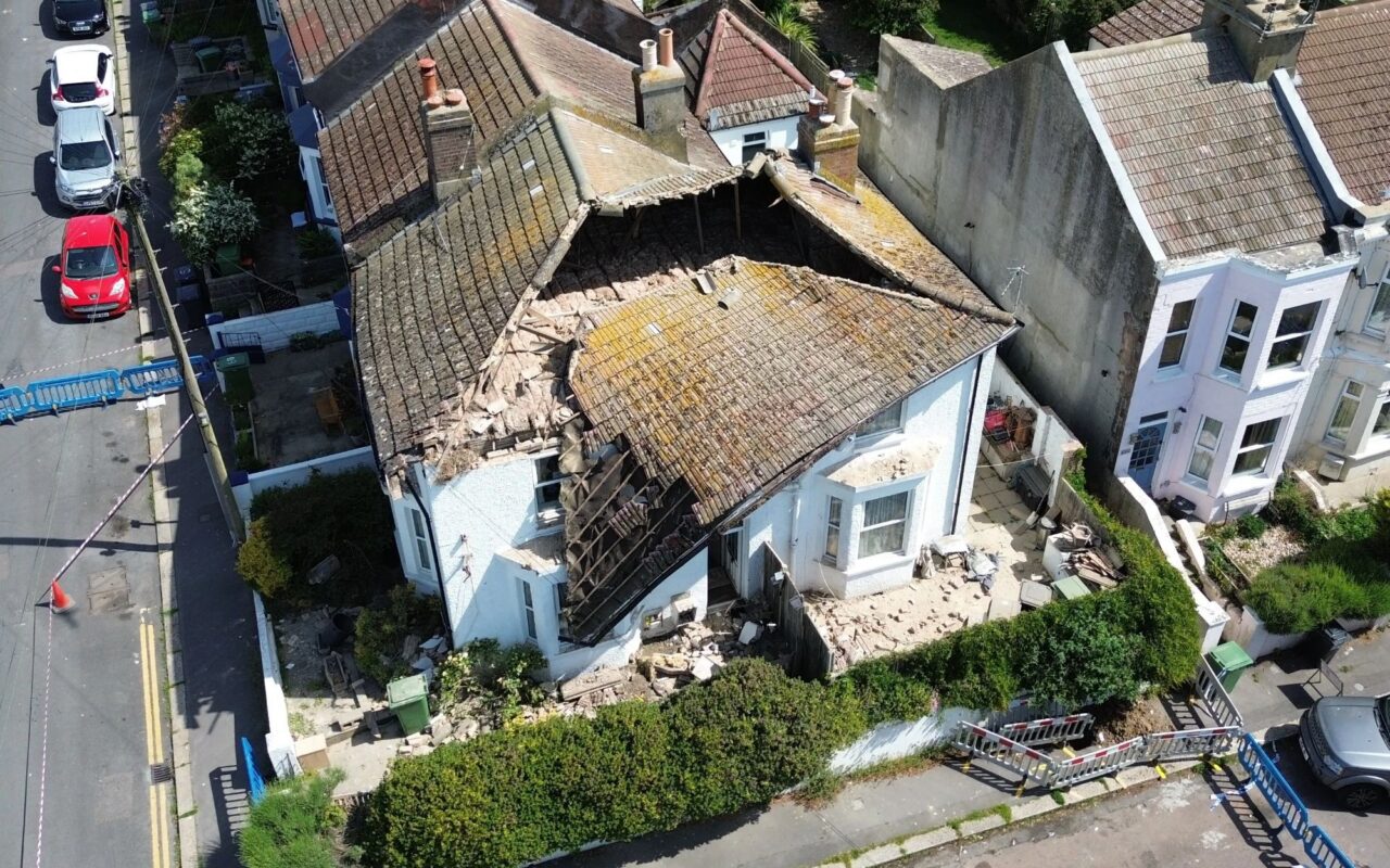 Horror as house roof collapses in shower of tiles with people still inside as firefighters rush to scene