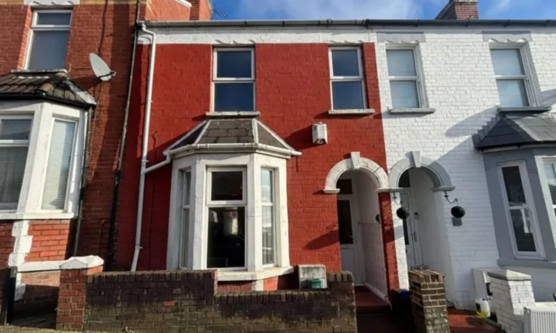 TV fans can now stay in home made famous by beloved show… but would YOU recognise it?