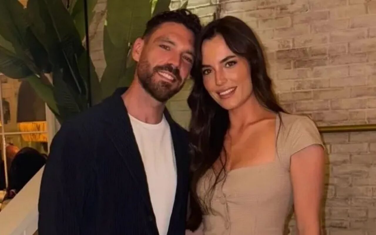 Coronation Street star Olivia Frances Brown splits from 007 hopeful fiancé less than a year after getting engaged