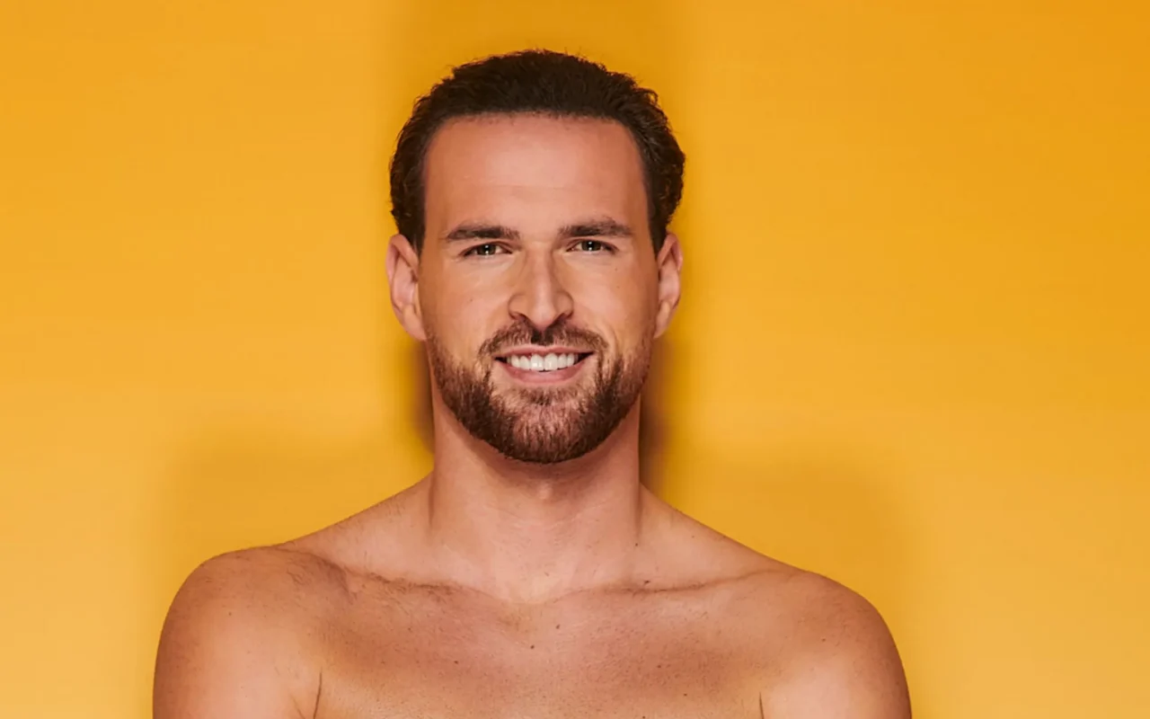 Love Island’s Ronnie Vint looks wildly different as he shows off results of hair transplant after years of trolling