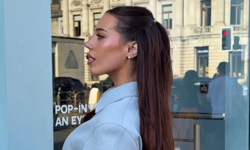 MAFS star Erica Roberts takes ‘new nose on an outing’ as she shows off rhinoplasty results