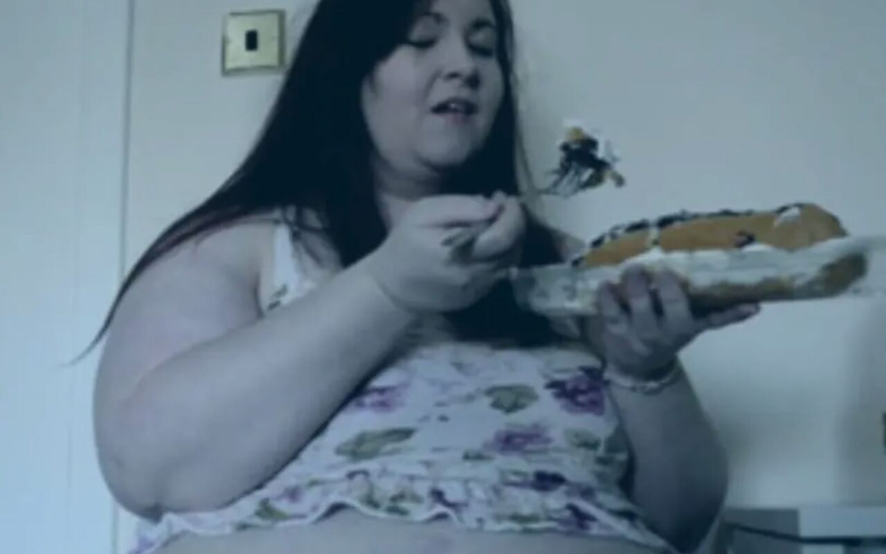 I emotionally ate my way to 26st & would SNACK on family-sized main meals – the stark warning that made me lose weight