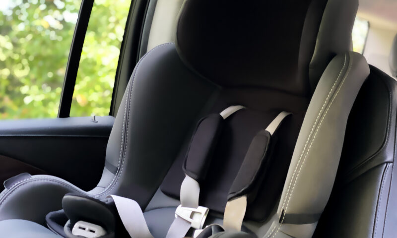 Popular baby car seat is urgently pulled from UK shelves over fears it will DETACH while driving
