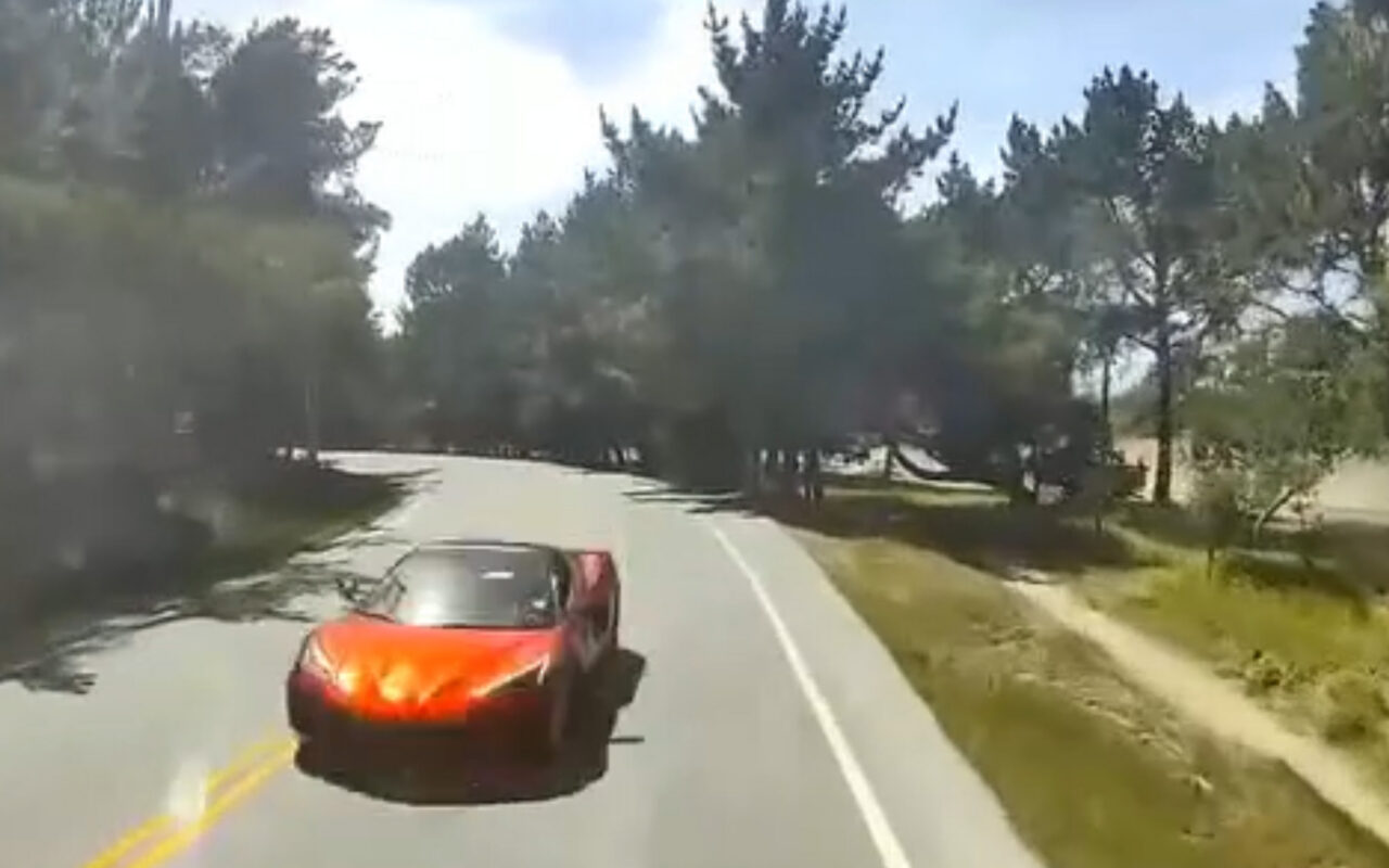 Heart-stopping dashcam footage shows Corvette smash head-on into packed tour bus on scenic California stretch