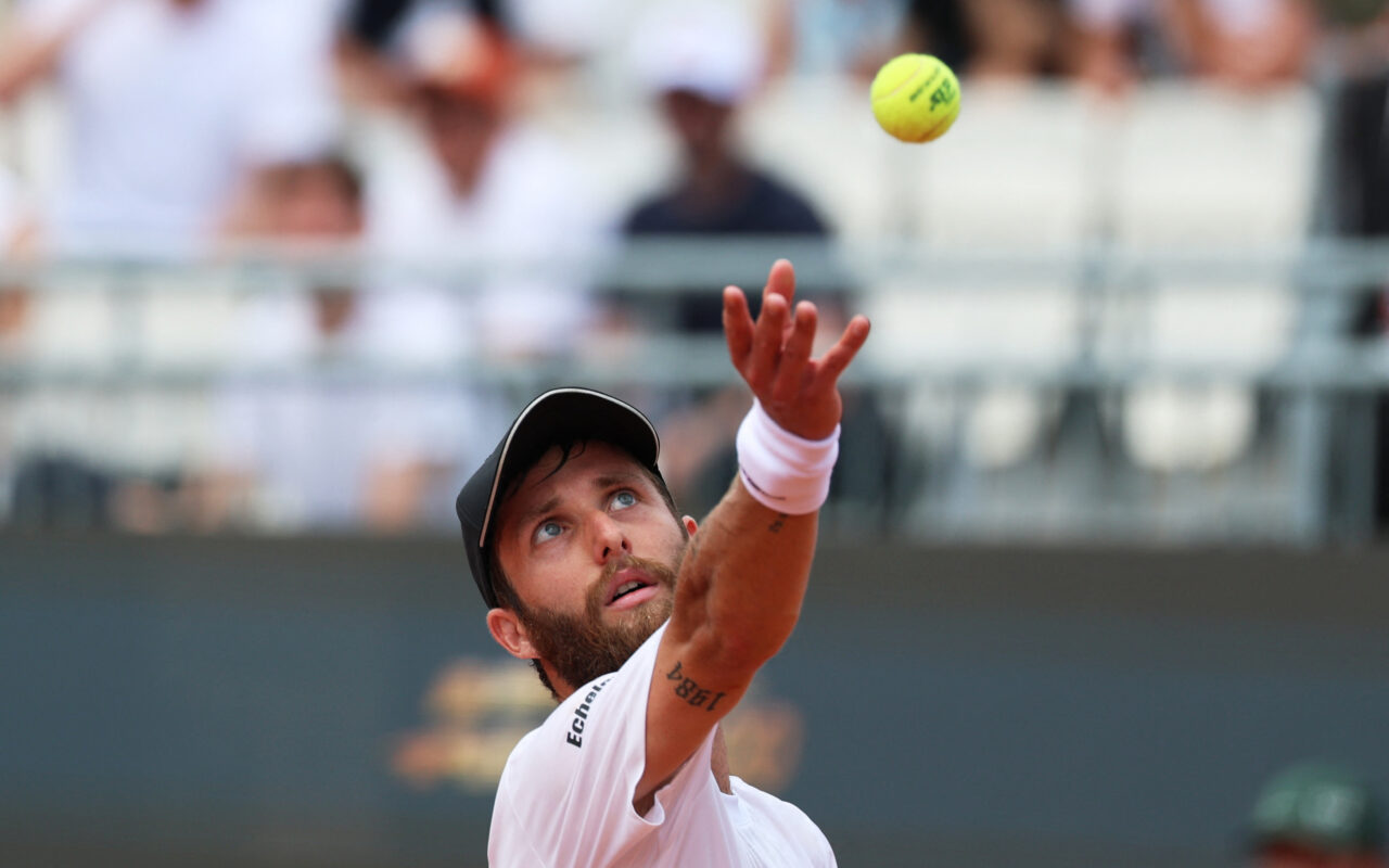 Corentin Moutet vs. Vit Kopriva prediction: French Open odds, picks, prediction