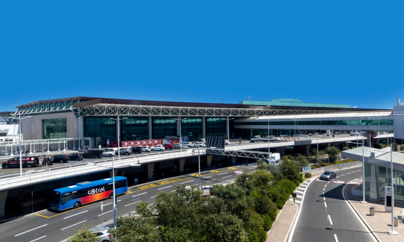 Flight forced to make emergency landing when passenger admits mistake that could have caused disaster