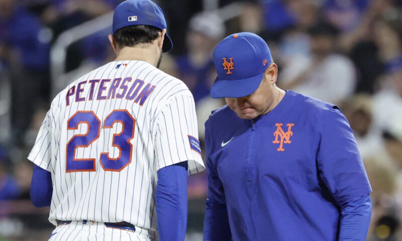 Carlos Mendoza: David Peterson knows he made defensive lapse in Mets’ previous loss