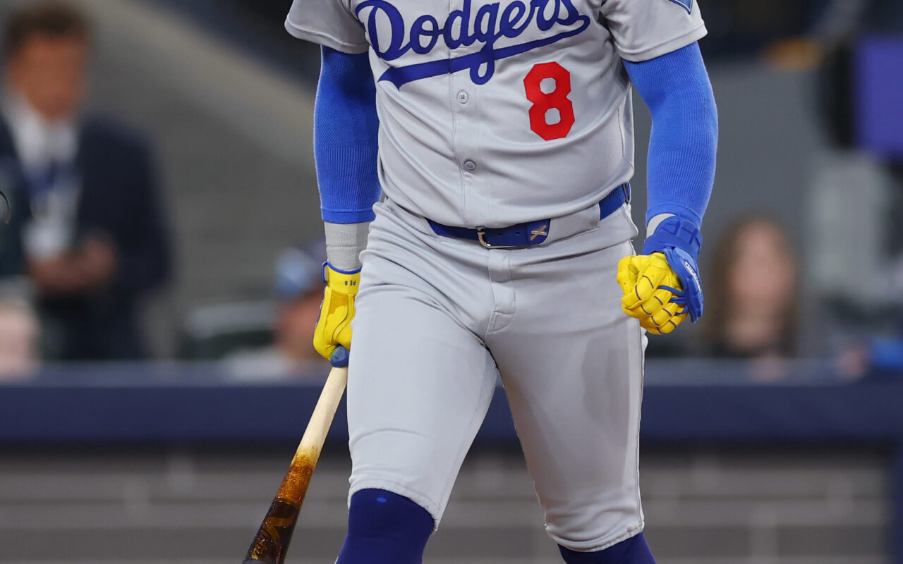 Dodgers’ Kiké Hernández back where he belongs: ‘Clown in the clubhouse’