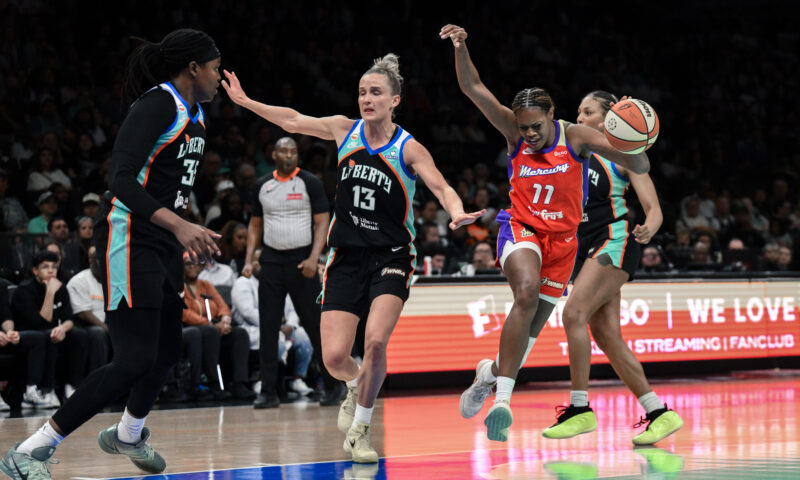 Leonie Fiebich makes defensive presence felt in her Liberty season debut