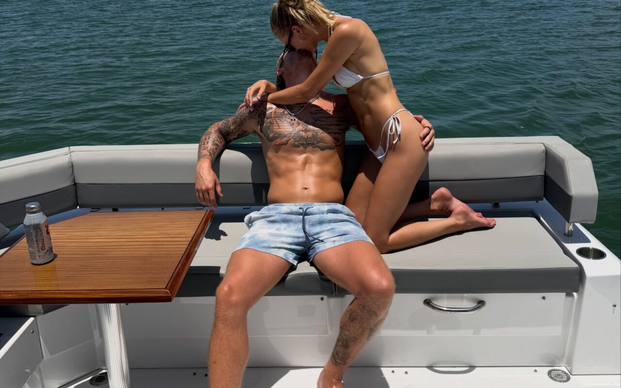 Josie Canseco celebrates anniversary with MLB pitcher boyfriend with steamy bikini pics