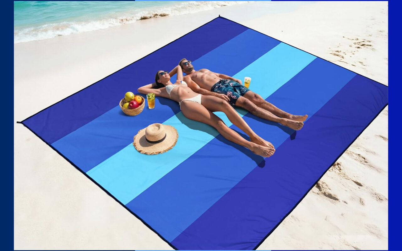 Sand in your pants? Not with this $18 beach companion