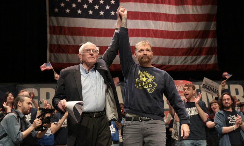 Lefty Senate candidate Graham Platner makes unthinkable gaffe, flubs Bernie Sanders’ name twice in fiery ‘Fight the Oligarchy’ rally