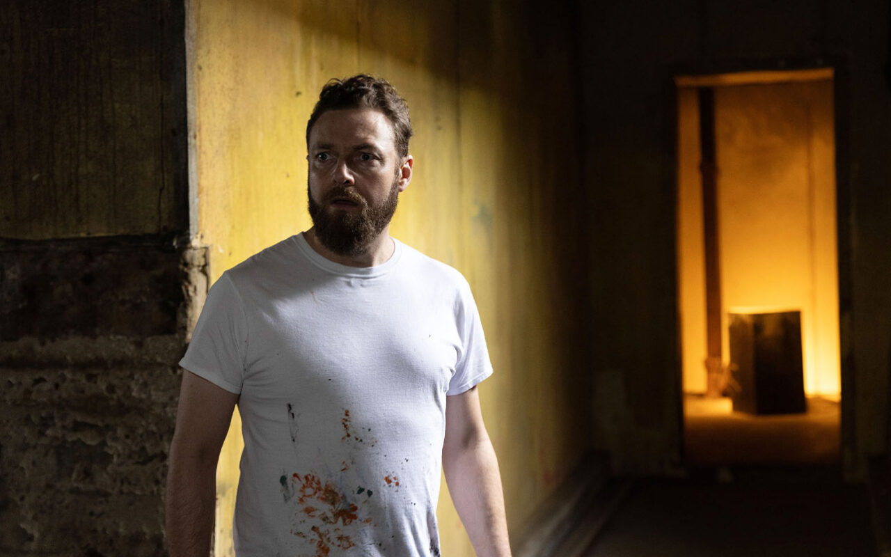 Stream It Or Skip It: ‘Descendent’ on Hulu, Compellingly Creepy Lo-fi Sci-fi Dramatizing a Man’s Anxieties About Fatherhood – and Aliens