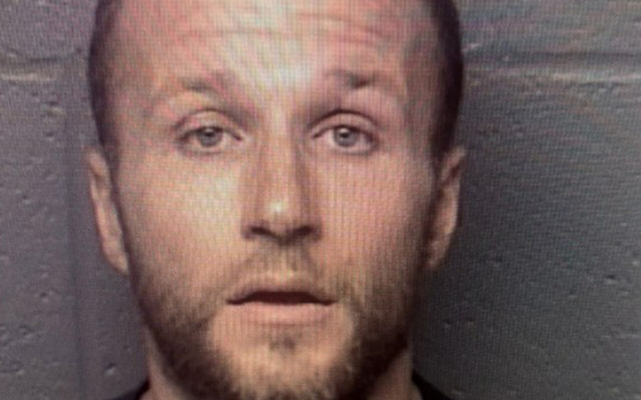 Samurai sword-wielding maniac on the run after trying to carve up man at party and cops can’t find him